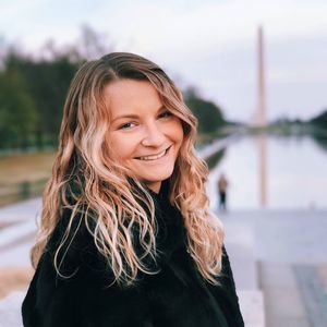 Meet your Posher, Briana